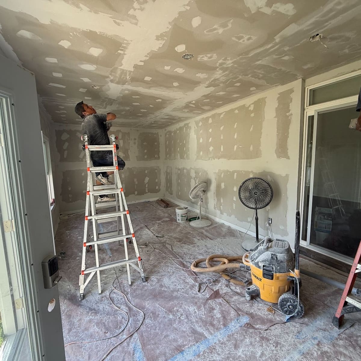 Interior remodel & repaint — before